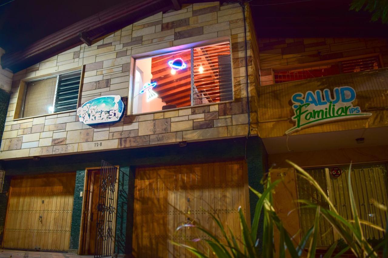 Area 51 Hostel Medellin Exterior photo